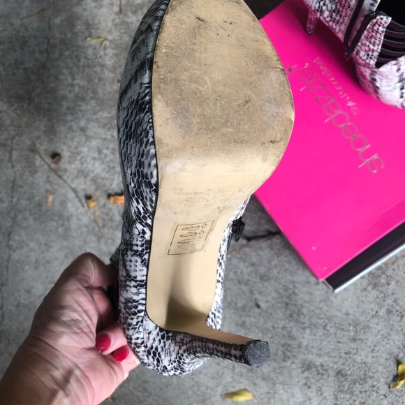 Booties - Picture 3 of 5